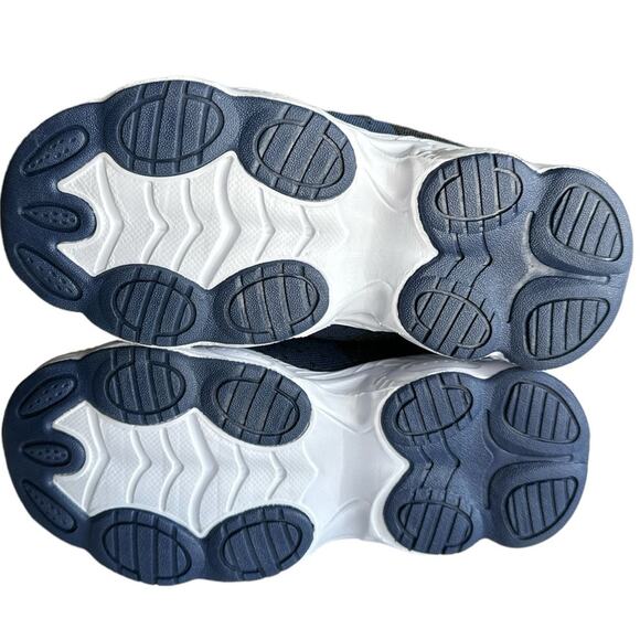 New Boy's Mayzero Blue Light Weight Running Sneaker Shoes size‎ 30 - Picture 6 of 6